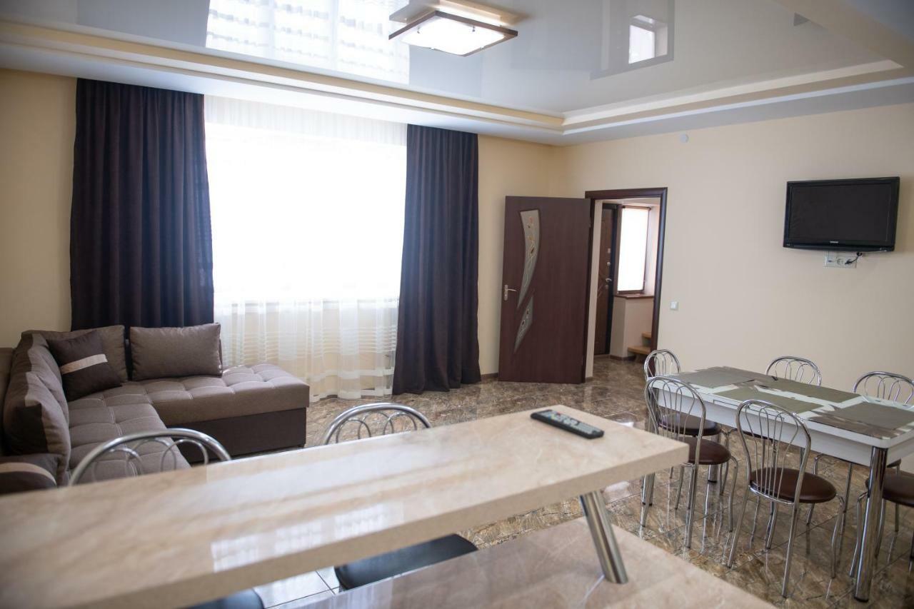 Затишна Оселя Apartment Mizhhirya  Exterior photo