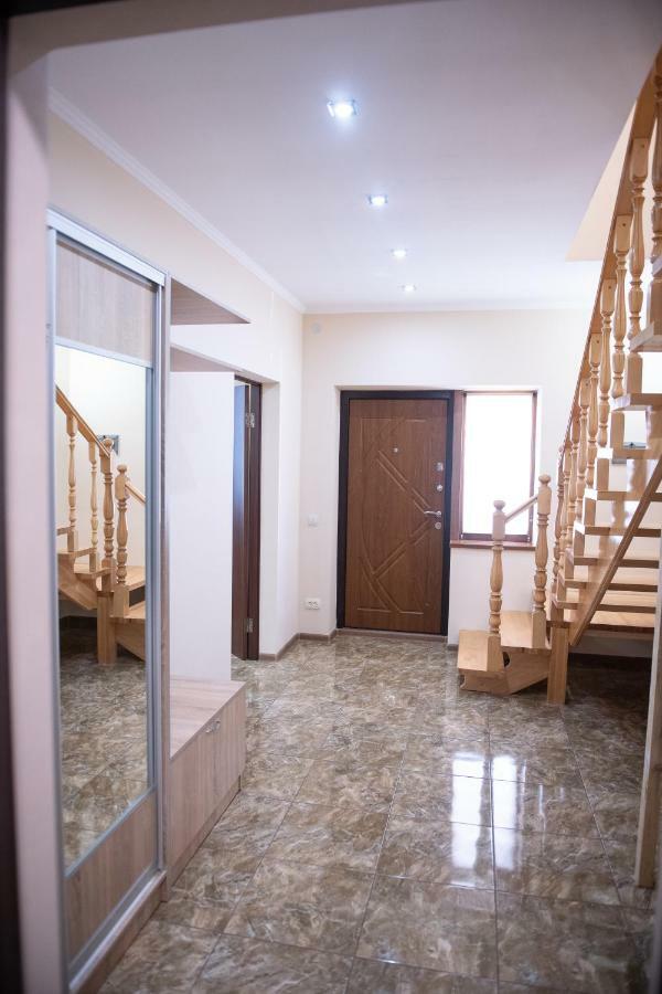 Затишна Оселя Apartment Mizhhirya  Exterior photo